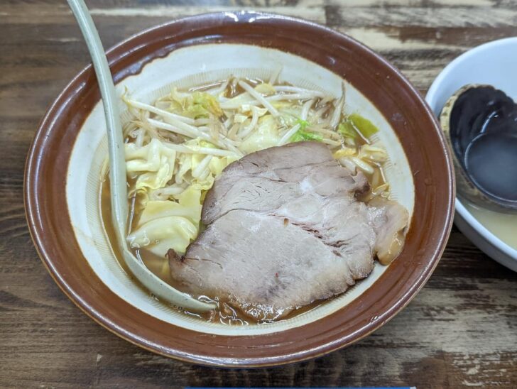 ラーメン東横 笹口店のラーメン