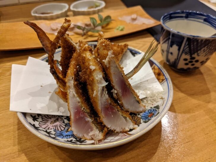氏の木のレアなアジフライ