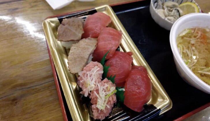 さかな市場の寿司